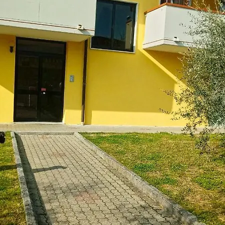 Lorilu' Bed and breakfast Carrara