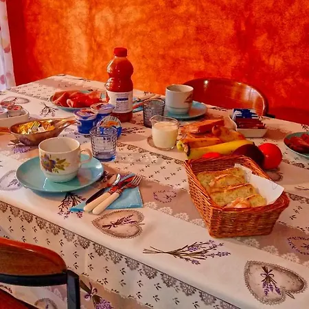 Bed & Breakfast Lorilu' Carrara